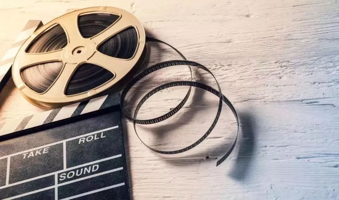 内裤超人幸福节大冒险