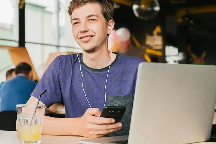 冒牌家庭（粤语版）