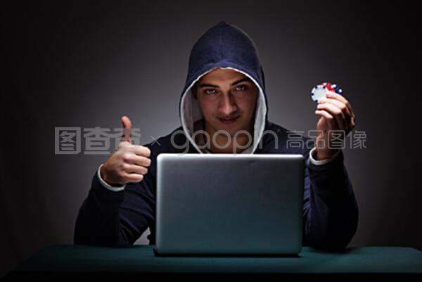 克里斯托弗·尼森：真实美丽人生颂